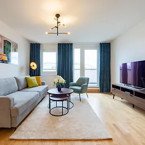  Apartament Modernes Stadtapartment Mit Terrasse